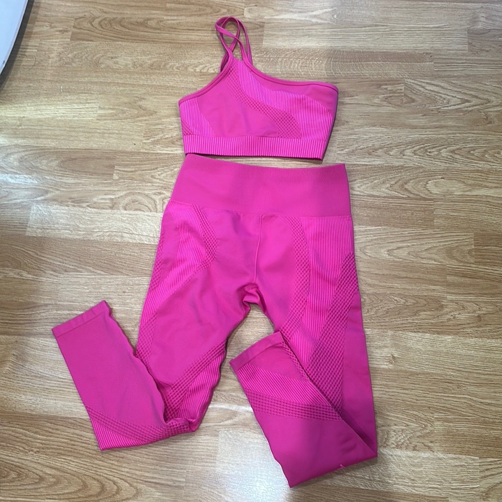 Fabletics Seamless Set Size S worn once